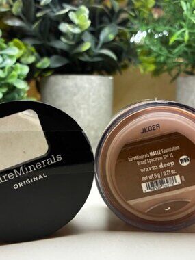Brand New bare Minerals Matte Foundation Color Warm Deep SPF 15